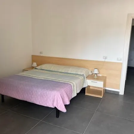 Residenza Mediterraneo ベラーリア・イジェア・マリーナ